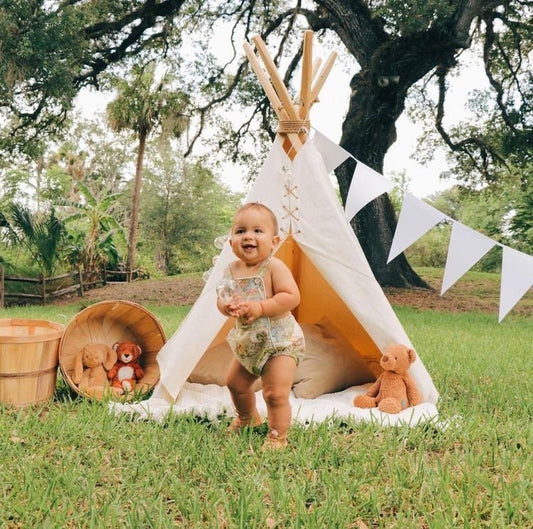 10 Tips for Your Baby’s First Birthday Party - HARTS Bootees