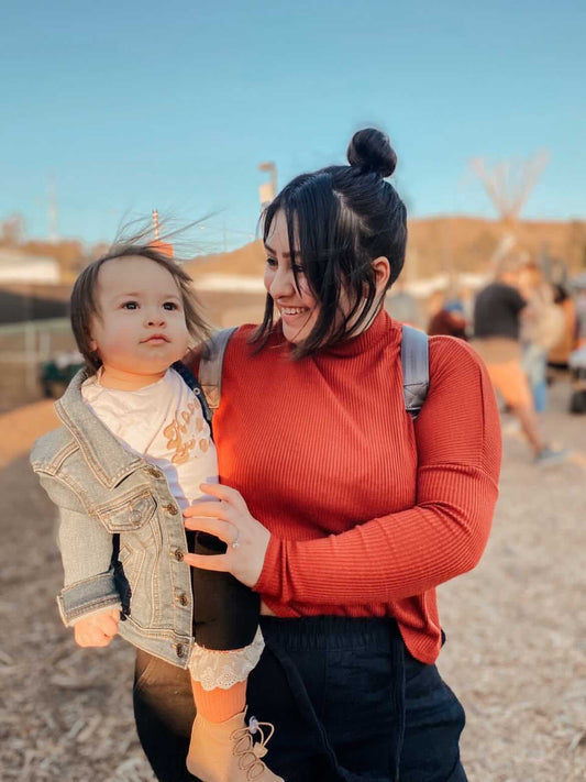 Five Thanksgiving Traditions to Start With Your Family This Year - HARTS Bootees, best toddler and baby shoes, toddler must haves, toddler boots, best boots for new walkers, toddler activities