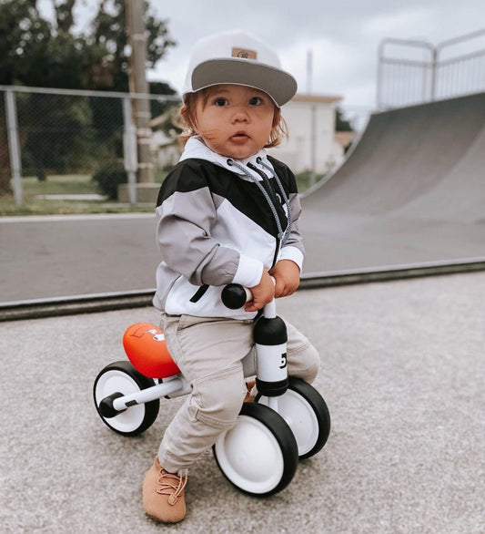 How to Find the Best Daycare - HARTS Bootees, finding a best daycare for your baby, daycares near me, new toddler shoes, best shoes for babies and toddlers to play and go outside