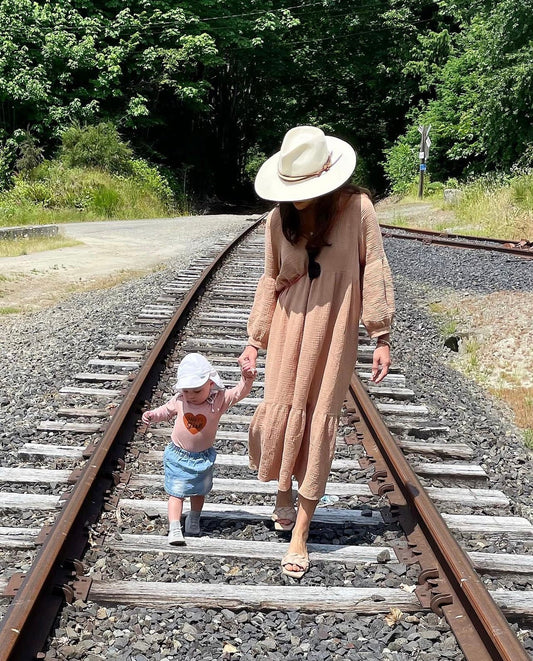 Tips for Traveling with a Toddler - HARTS Bootees