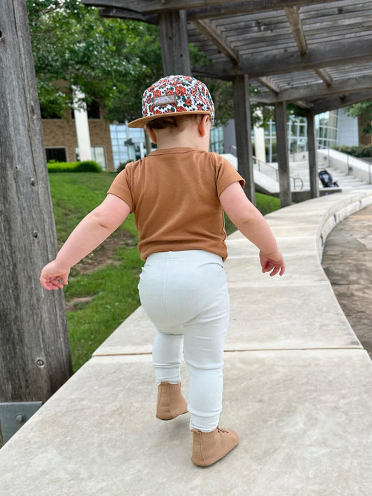 10 Steps to Get Your Toddler Walking - HARTS Bootees