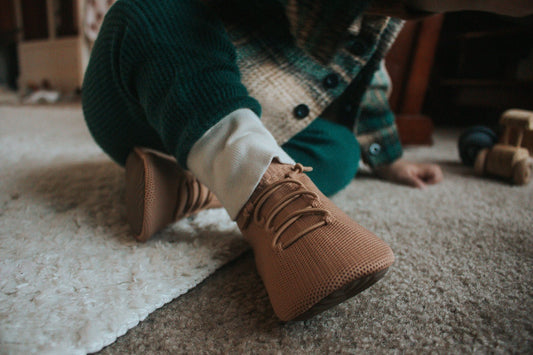 Frosty Toes, Cozy Shoes: Our 4 Winter Picks for Barefoot Babies - HARTS Bootees
